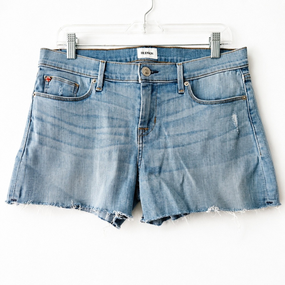Hudson Amber Raw Hem Shorts Women's S 29/Fits 32 Lt Blue Denim Distressed Summer